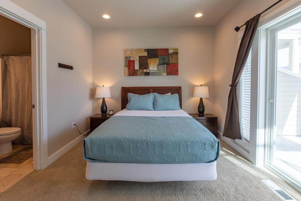 Rockaway Beach Vibes,Waterfront Oceanfront Rockaway Beach House Near Downtown,Wifi, Washer Dryer ภายนอก รูปภาพ
