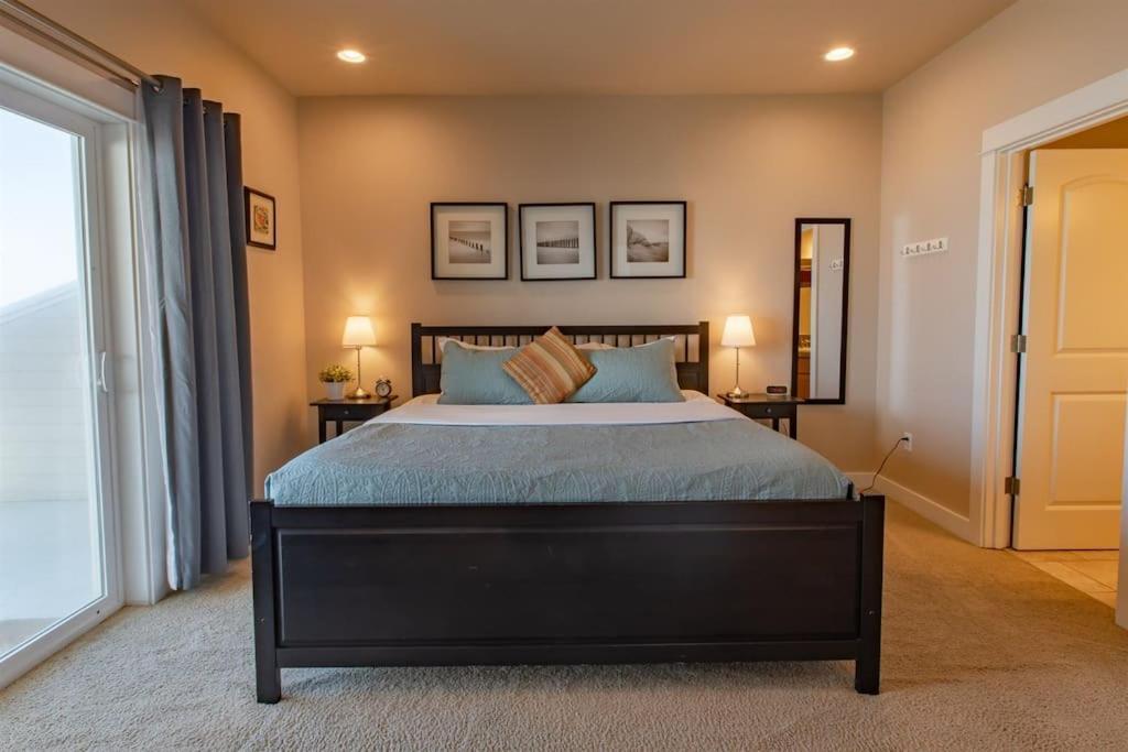 Rockaway Beach Vibes,Waterfront Oceanfront Rockaway Beach House Near Downtown,Wifi, Washer Dryer ภายนอก รูปภาพ